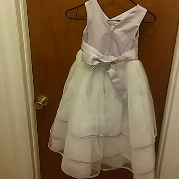 Lilac Princess Dress Size 6 - Picture 3 of 4